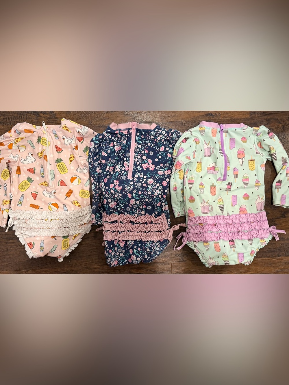3 Ruffle Butts Swimsuits Long Sleeve Rash Guard - Picture 2 of 8